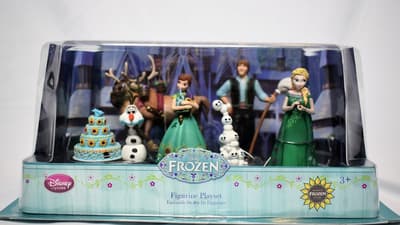 Disney Frozen Fever playset