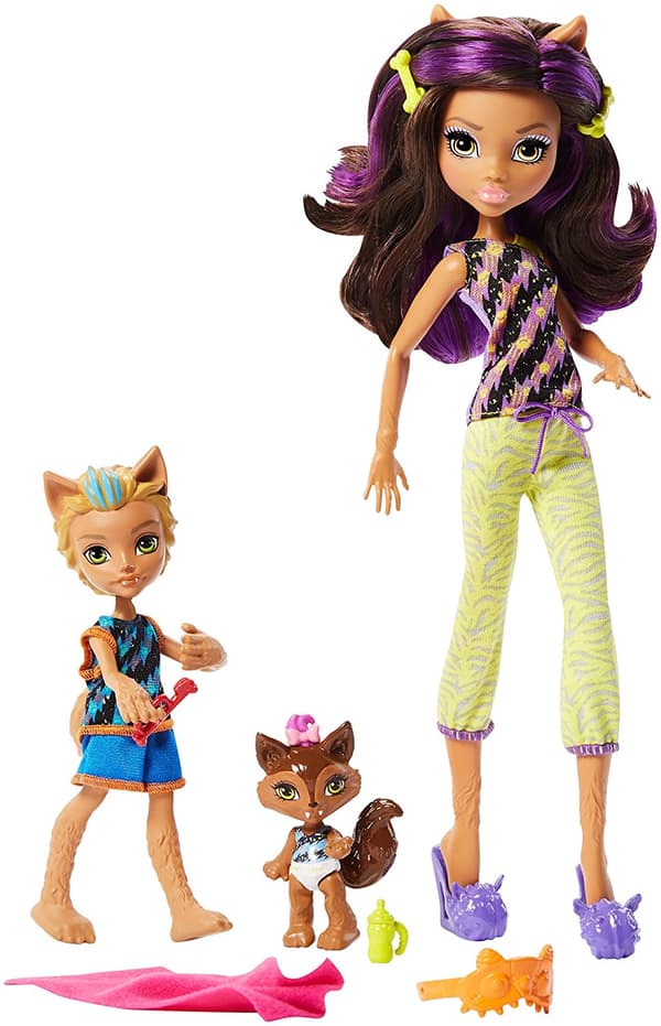 Monster High Monster Family Clawdeen Wolf, Baker Wolf, Weredith Wolf Dolls, 3 Pack