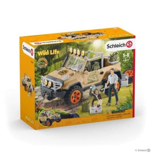 4x4 vehicle with winch